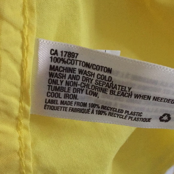 GAP Button Down Shirt - Picture 5 of 5